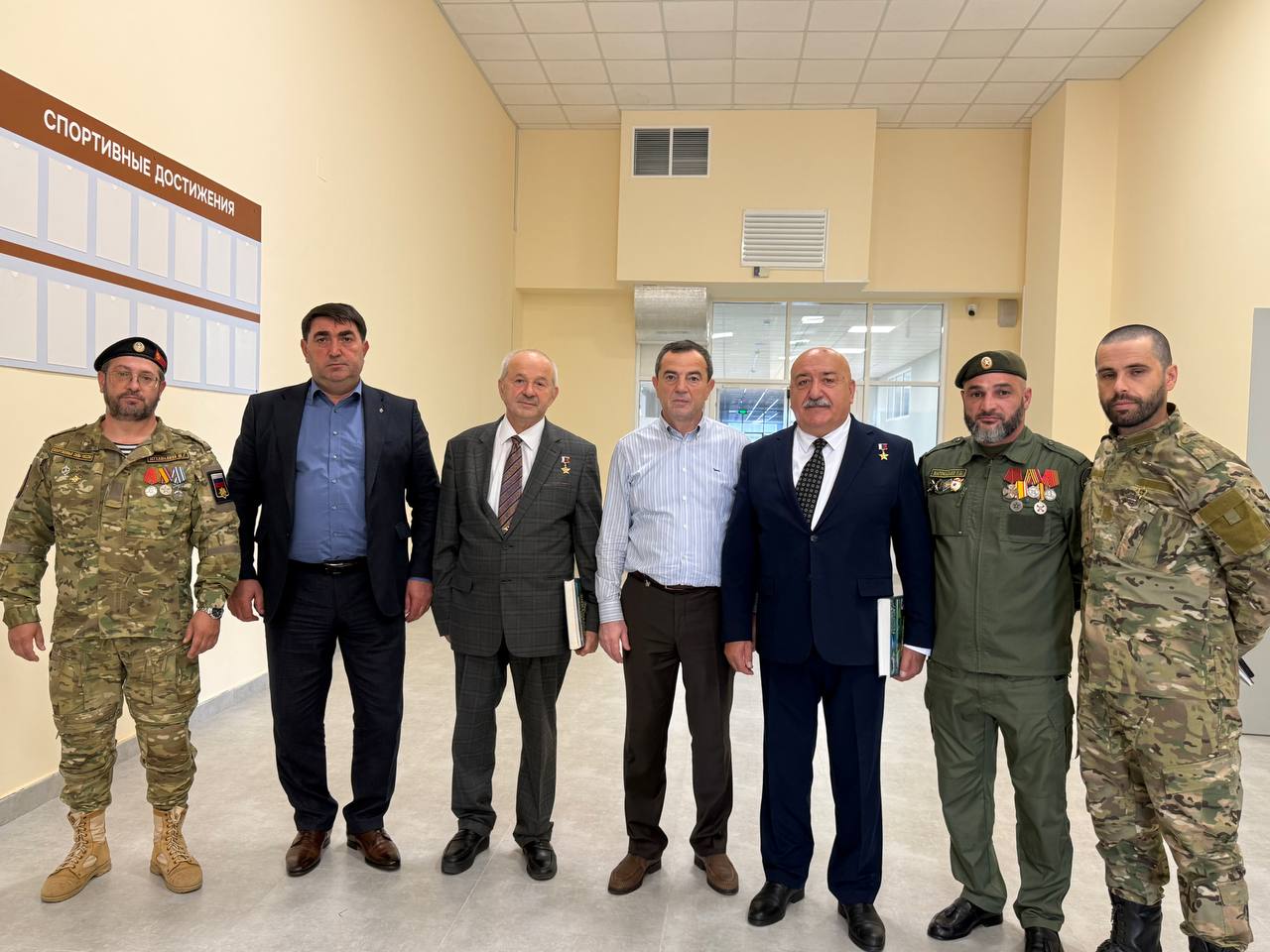В Кизилюрте состоялось значимое патриотическое мероприятие в рамках всероссийского проекта «Вахта Героев».