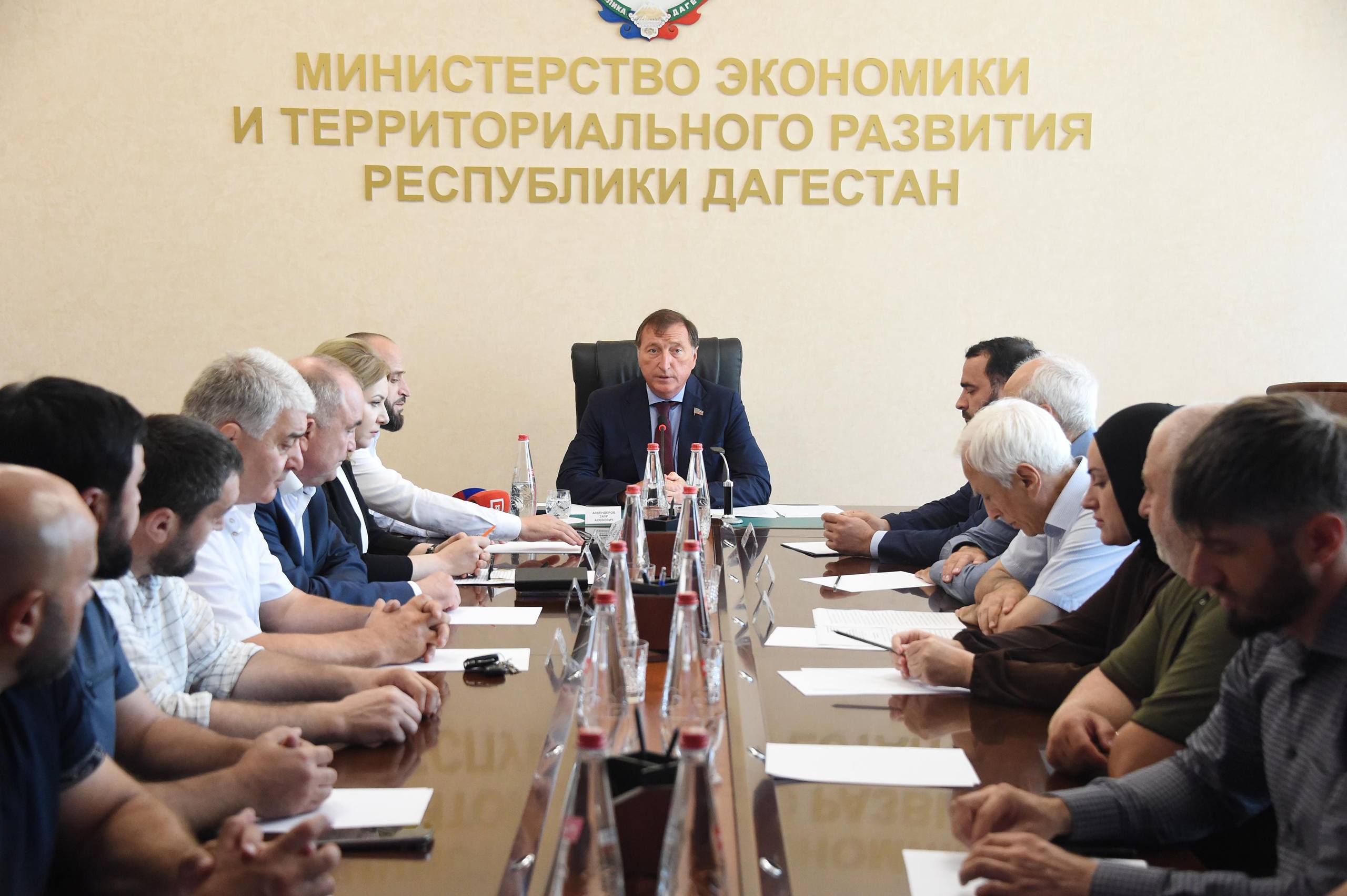 Заур Аскендеров рассказал о работе парламента Дагестана по поддержке участников СВО